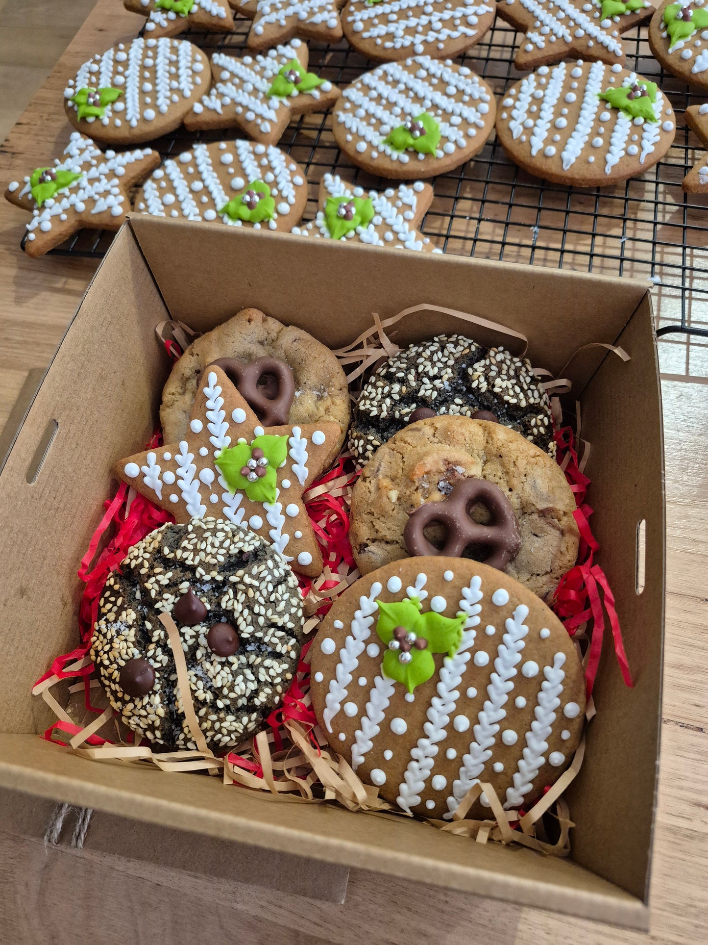 CHRISTMAS COOKIE BOX 🎅