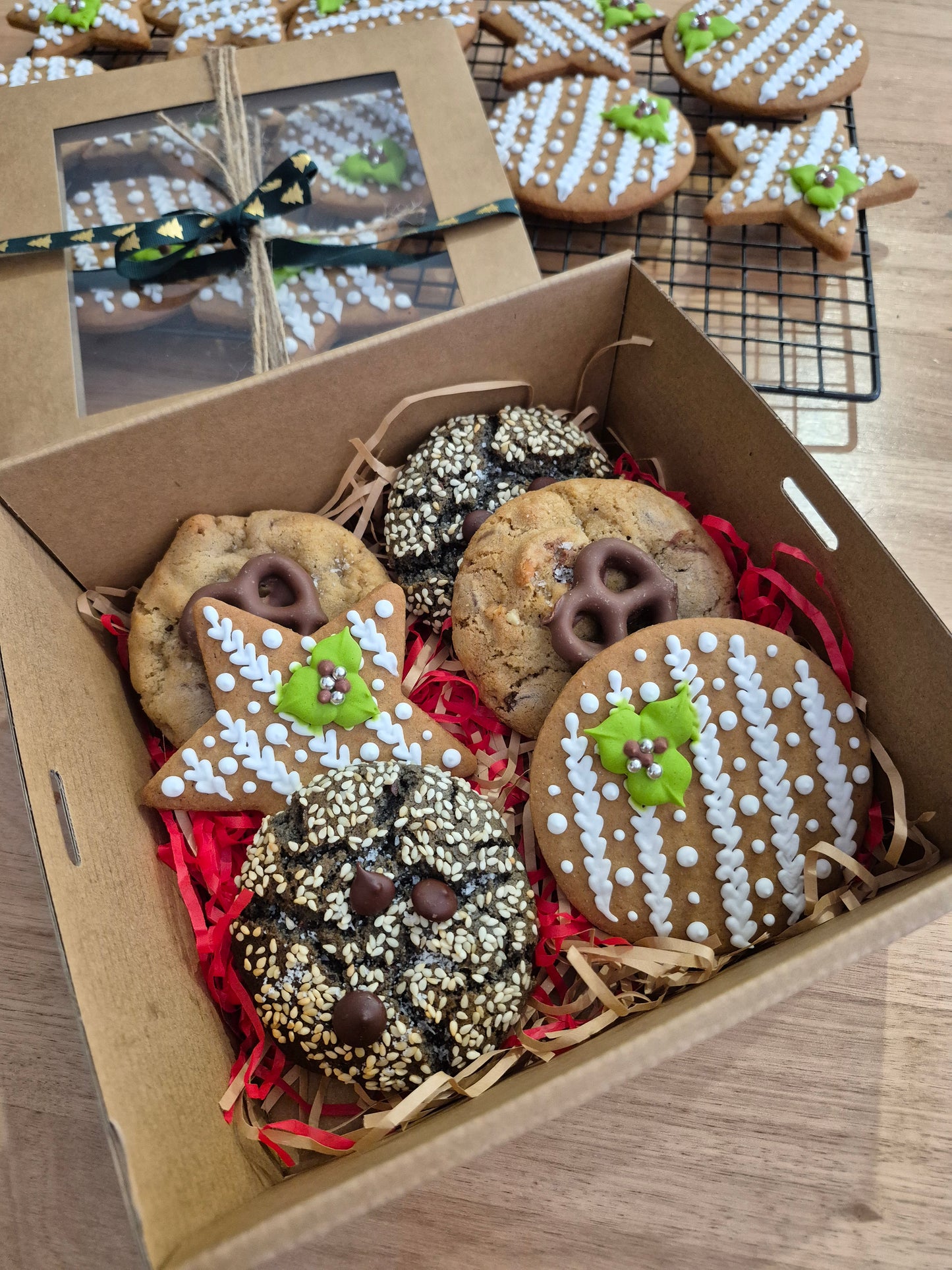 CHRISTMAS COOKIE BOX 🎅