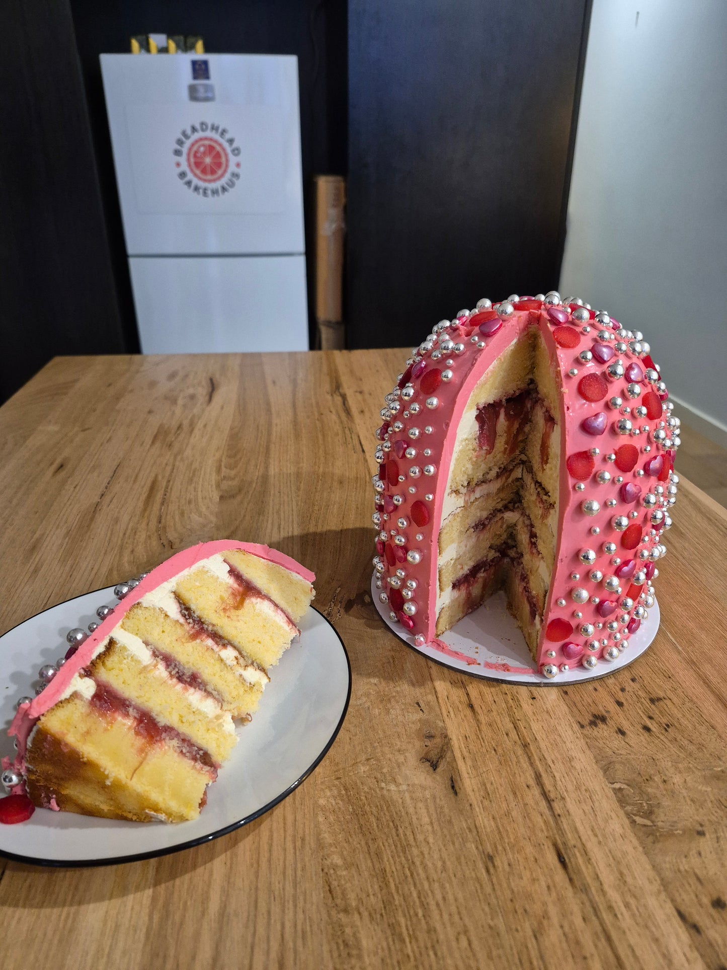 14/6 CAKE TASTING BOX 🥳🍾